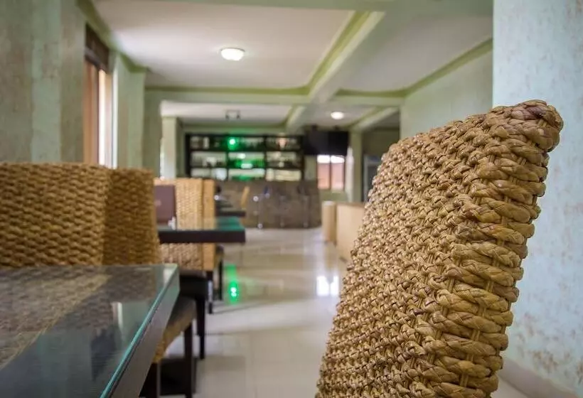 Hotel Tesh