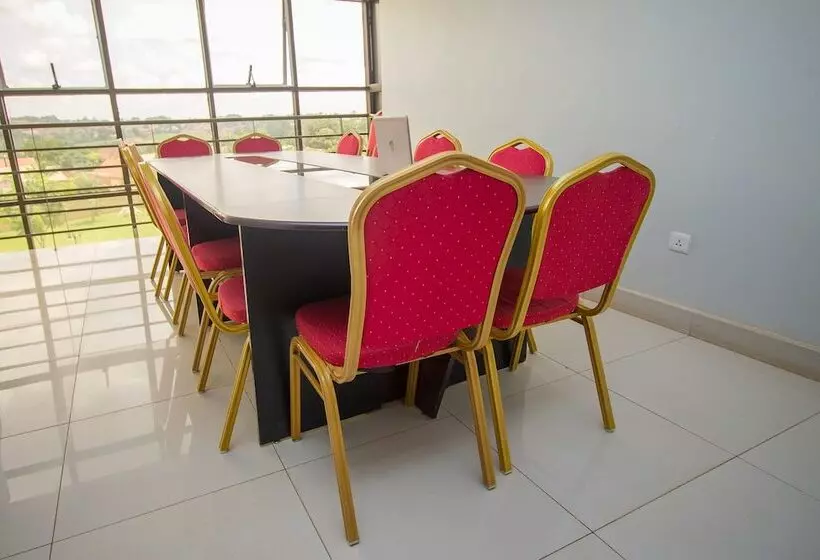 Hotel Tesh