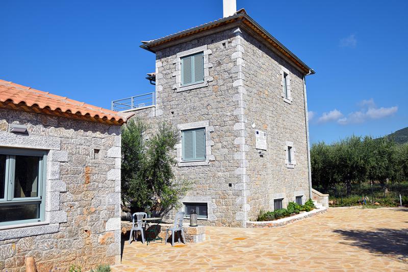 Kastro Traditional Villas