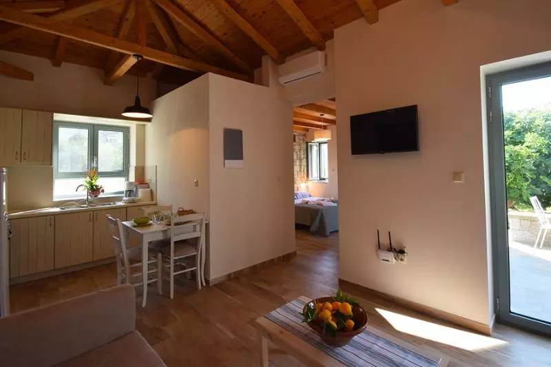 Kastro Traditional Villas