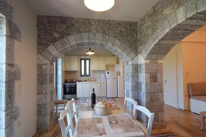 Kastro Traditional Villas