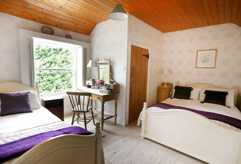Ardmore Country House B&b