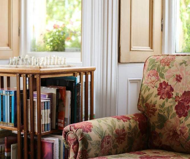 Ardmore Country House B&b