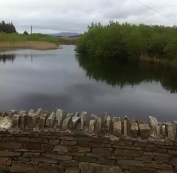 تختخواب و صبحانه Inisean Ocean View