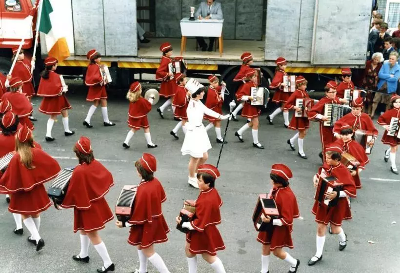 تختخواب و صبحانه Inisean Ocean View