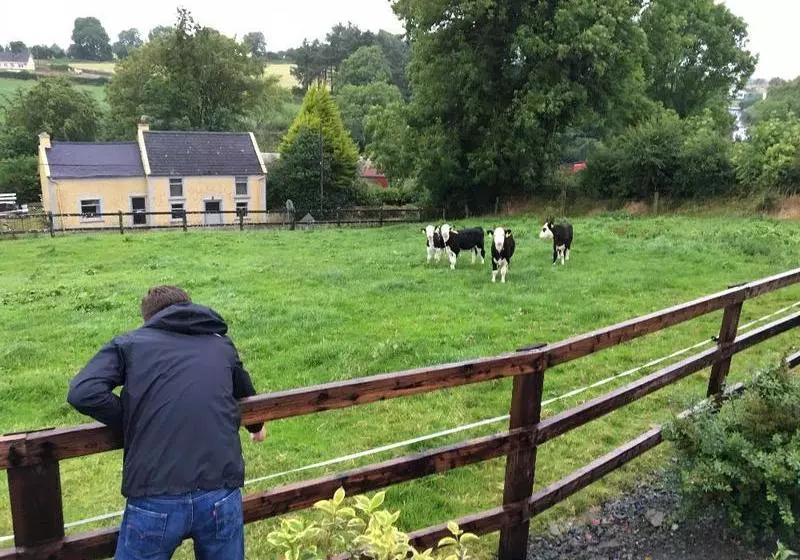 ベッドアンドブレックファースト Reades Farmhouse