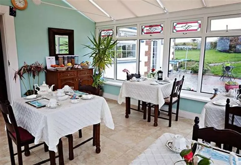 ベッドアンドブレックファースト Reades Farmhouse