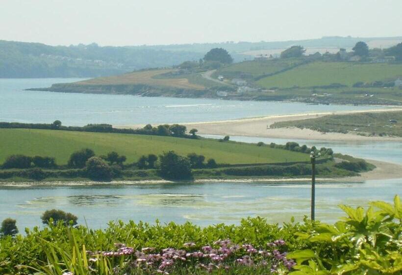 Bed and Breakfast Seafield Farmhouse