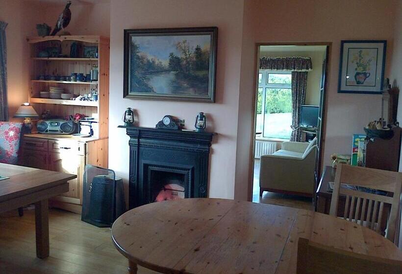 Bed and Breakfast Seafield Farmhouse