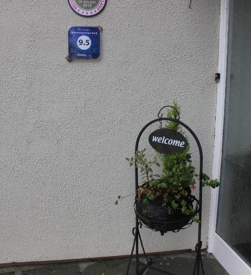 Carrowntober House B & B