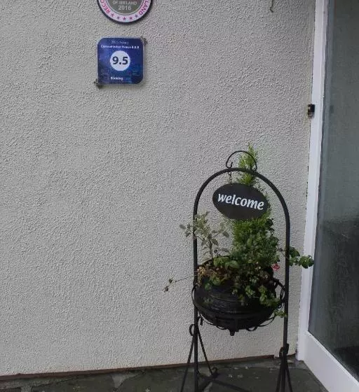 Carrowntober House B & B