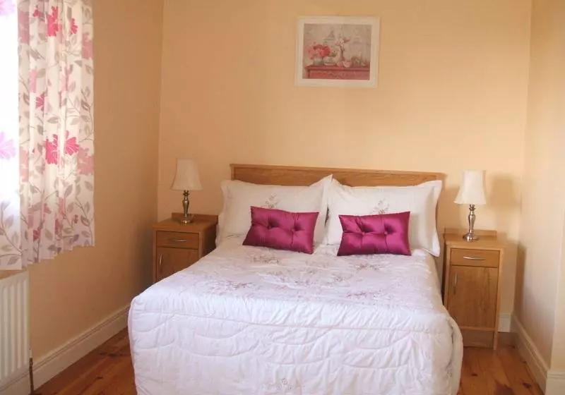 Carrowntober House B & B