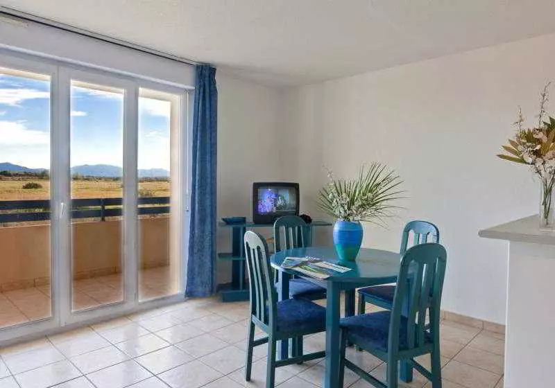 Cela Canet Hotel & Residences