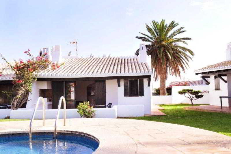 Complejo Piscina Binisafua