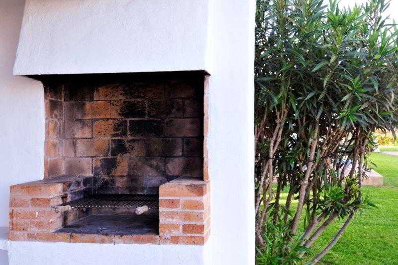 Complejo Piscina Binisafua