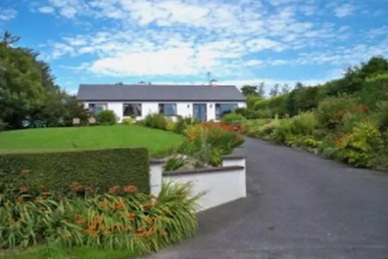 Gowlaun Bed And Breakfast