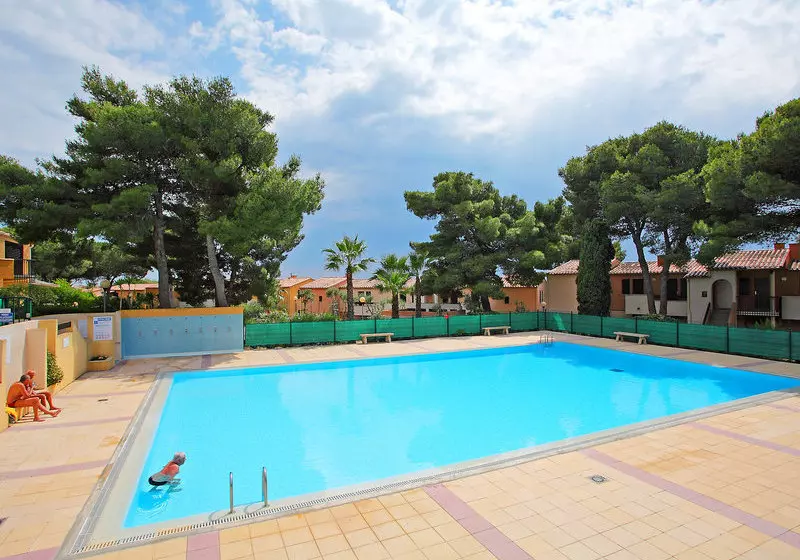 Hotelli Cap Les Pins I Et Ii