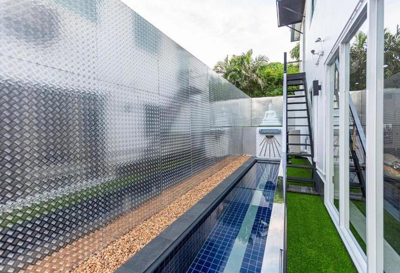 ホテル Greg's Residence