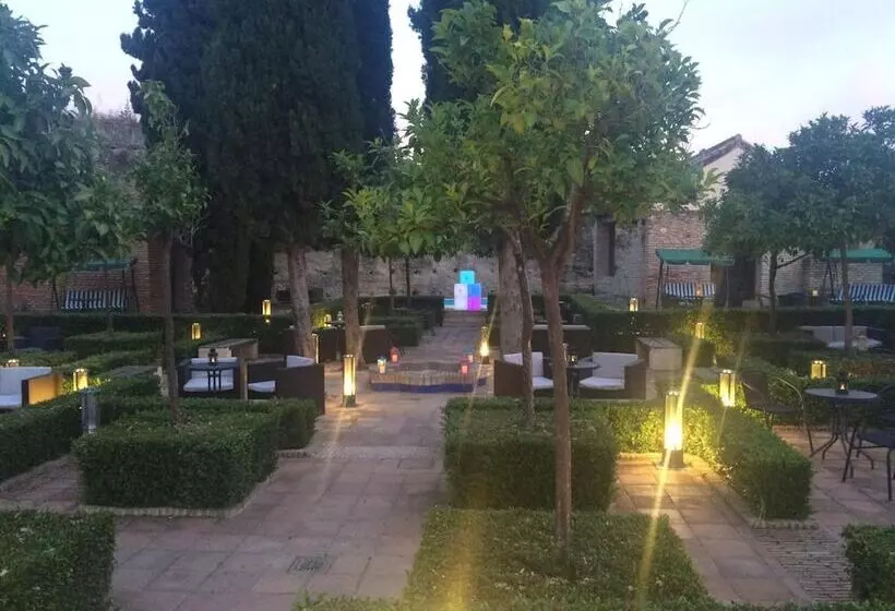 Hotelli Hospedería Convento De Santa Clara