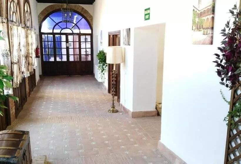 Hotelli Hospedería Convento De Santa Clara