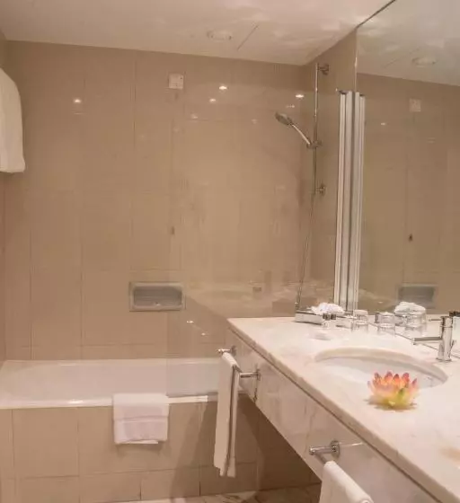 ホテル Pestana Madeira Beach Club