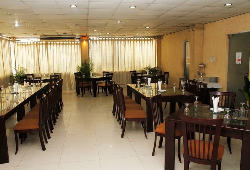 هتل Allegro Holiday Suites