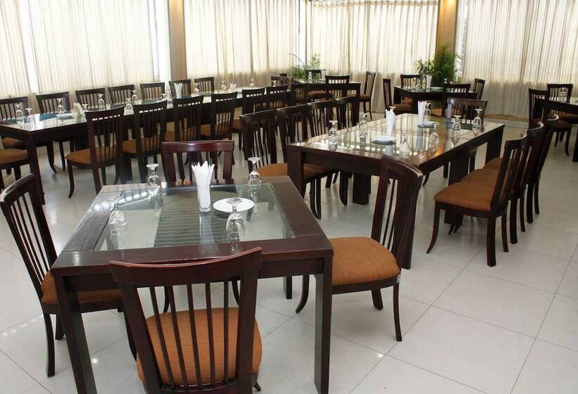 هتل Allegro Holiday Suites