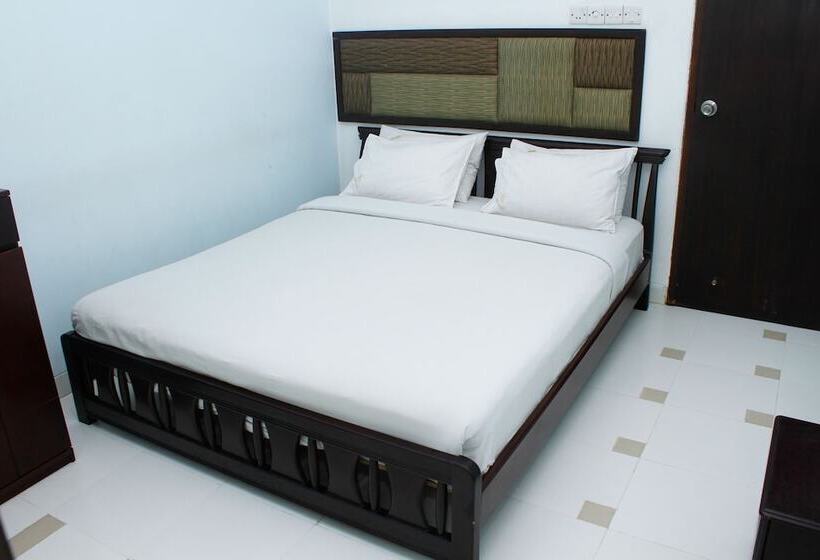 هتل Allegro Holiday Suites