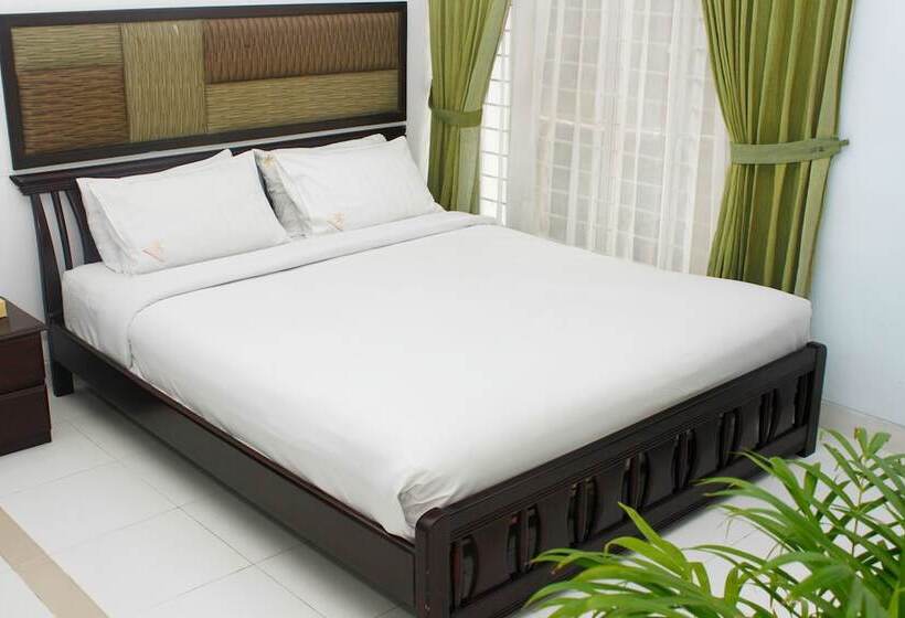 هتل Allegro Holiday Suites