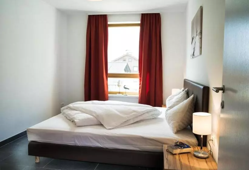 ホテル Alpenparks Residence Zell Am See