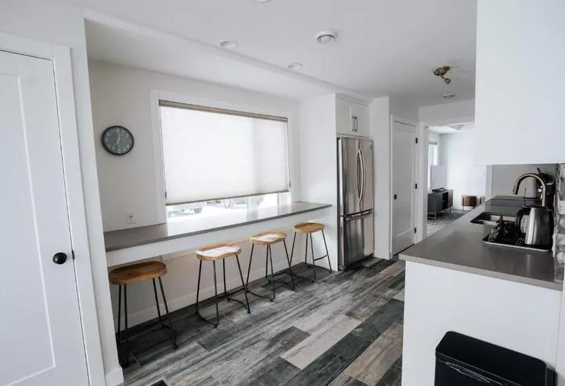 Hotelli Basecamp Resorts Canmore