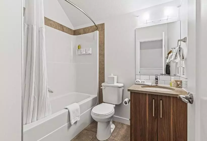 Hotelli Basecamp Resorts Canmore