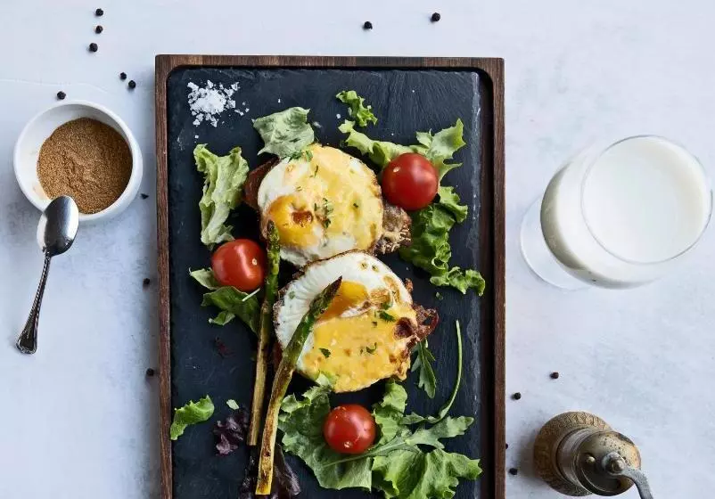 ホテル Caro Apartments & Rooms