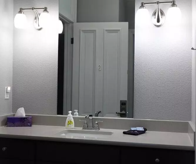 Hotelli Cornerstone Inn