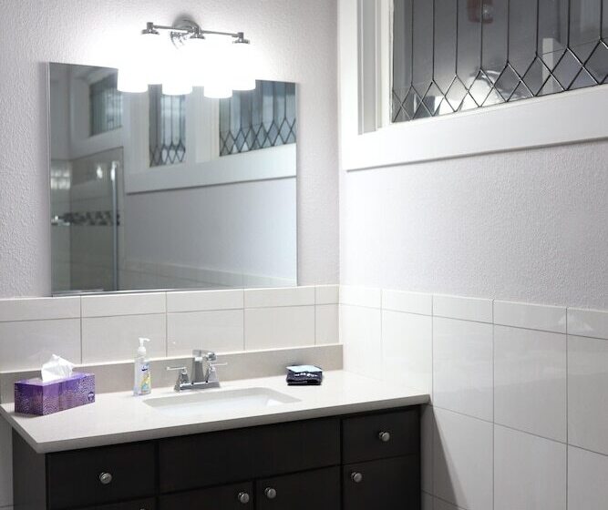 בית מלון כפרי Cornerstone Inn