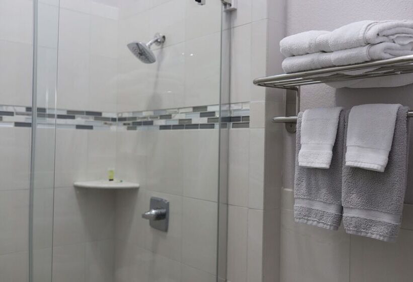 בית מלון כפרי Cornerstone Inn