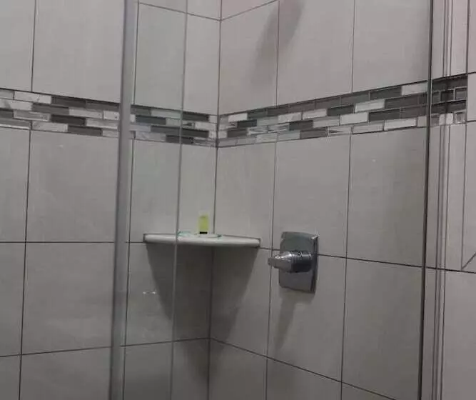 Hotelli Cornerstone Inn