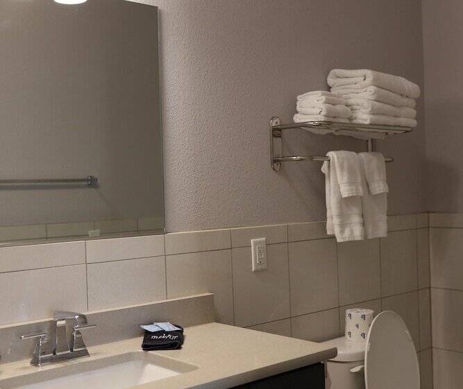 בית מלון כפרי Cornerstone Inn