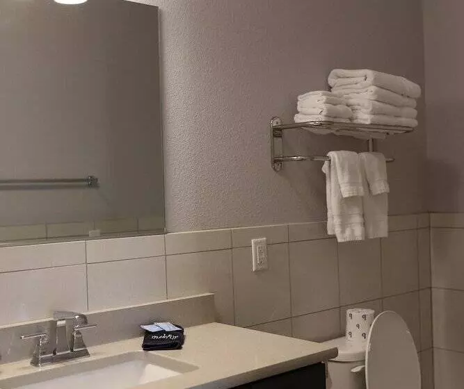 Hotelli Cornerstone Inn