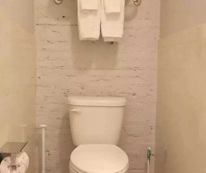 Hotelli Cornerstone Inn