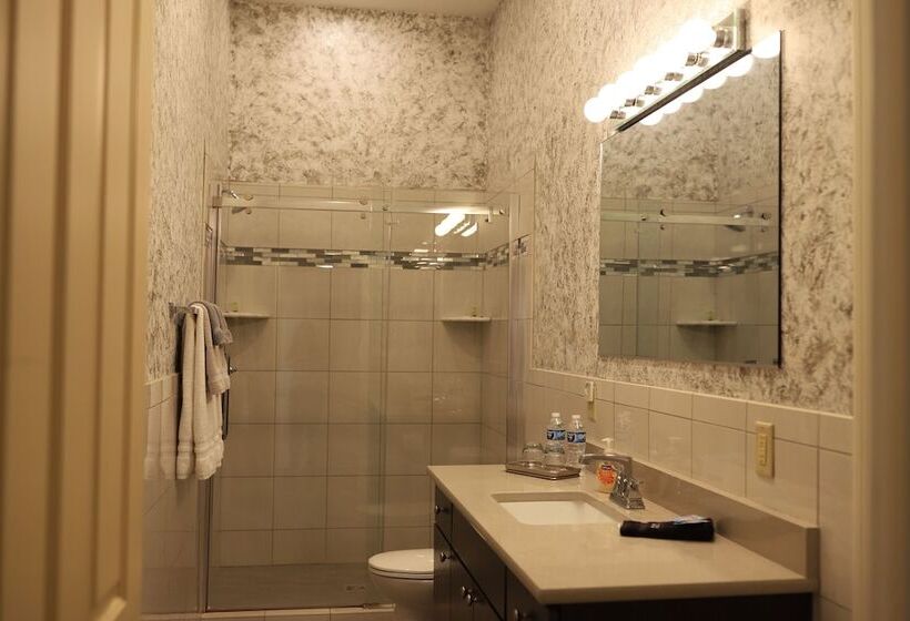 בית מלון כפרי Cornerstone Inn