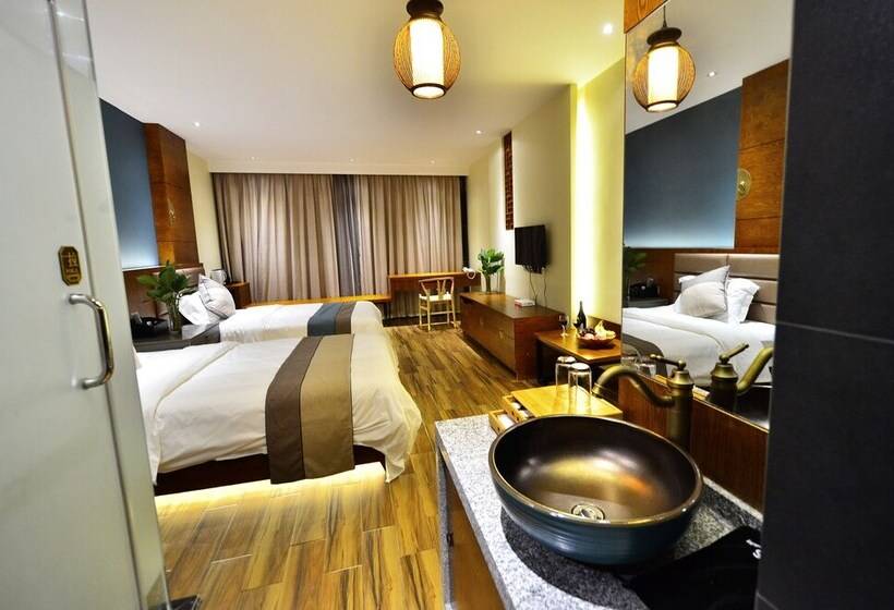 酒店 Ctn Liriver Boutique