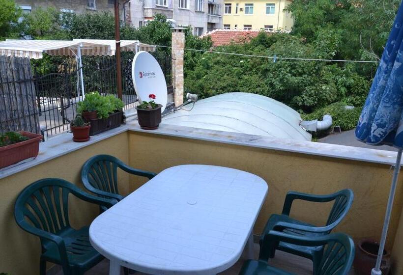 Hotel Guest Rooms Filipopol