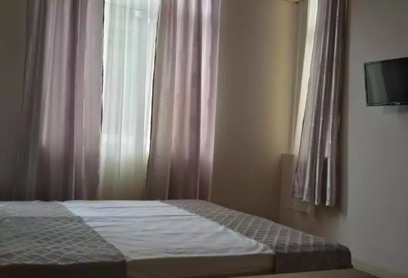 هتل Guest Rooms Filipopol