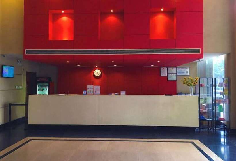 فندق Jinjiang Inn Foshan Jihua Garden Subway Station