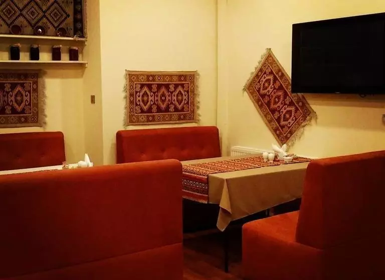 هتل Life Holiday Baku