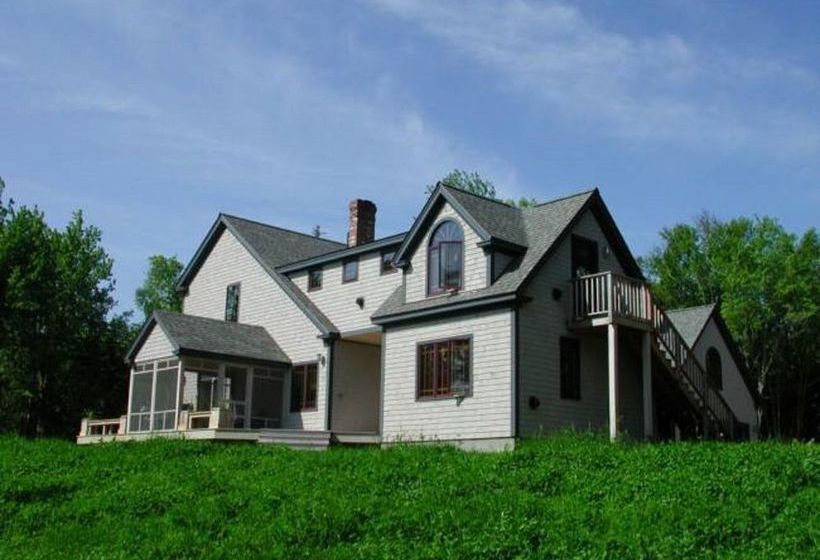 فندق Three Pines Bed And Breakfast