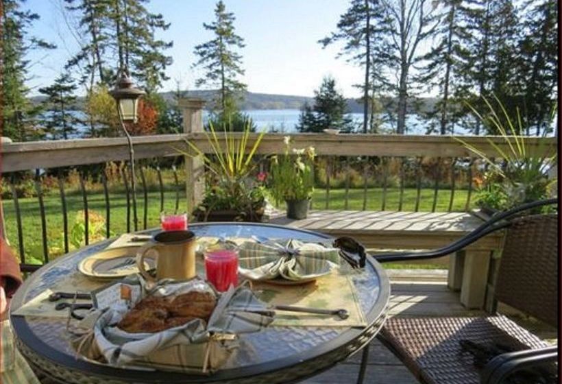 فندق Three Pines Bed And Breakfast