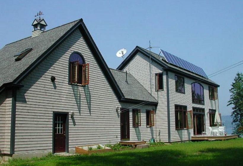 فندق Three Pines Bed And Breakfast