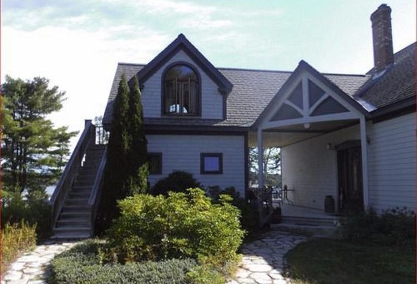 فندق Three Pines Bed And Breakfast